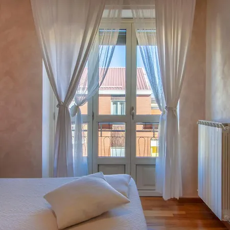 Langhe Lejlighed Alba (Piedmont)